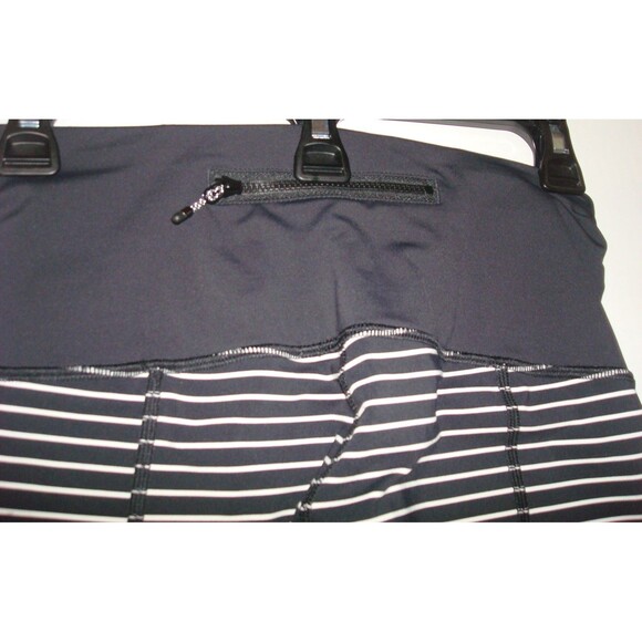 Set Lululemon sz 6 Think Fast Hoodie 4 Runday Crop Leggings Black White Stripes - Picture 7 of 9